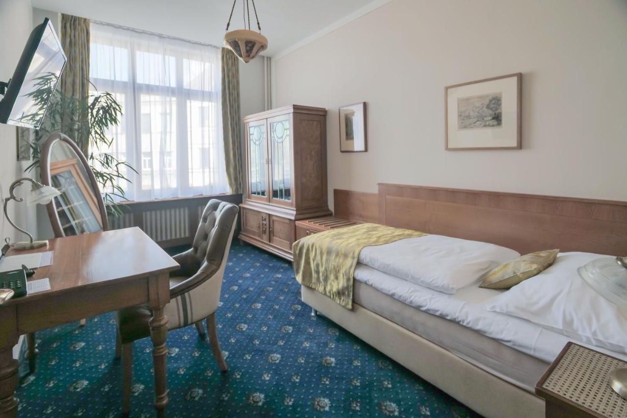 Hotel Zlatá Hvězda Litomyšl Exterior foto